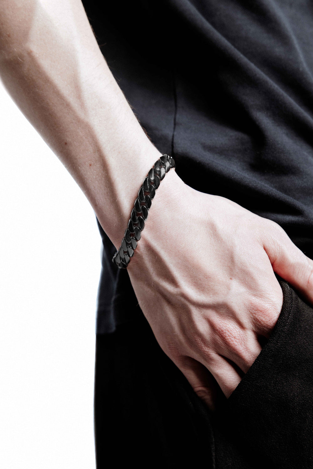 DARKAI Cuban Edge Black Bracelet Main Picture