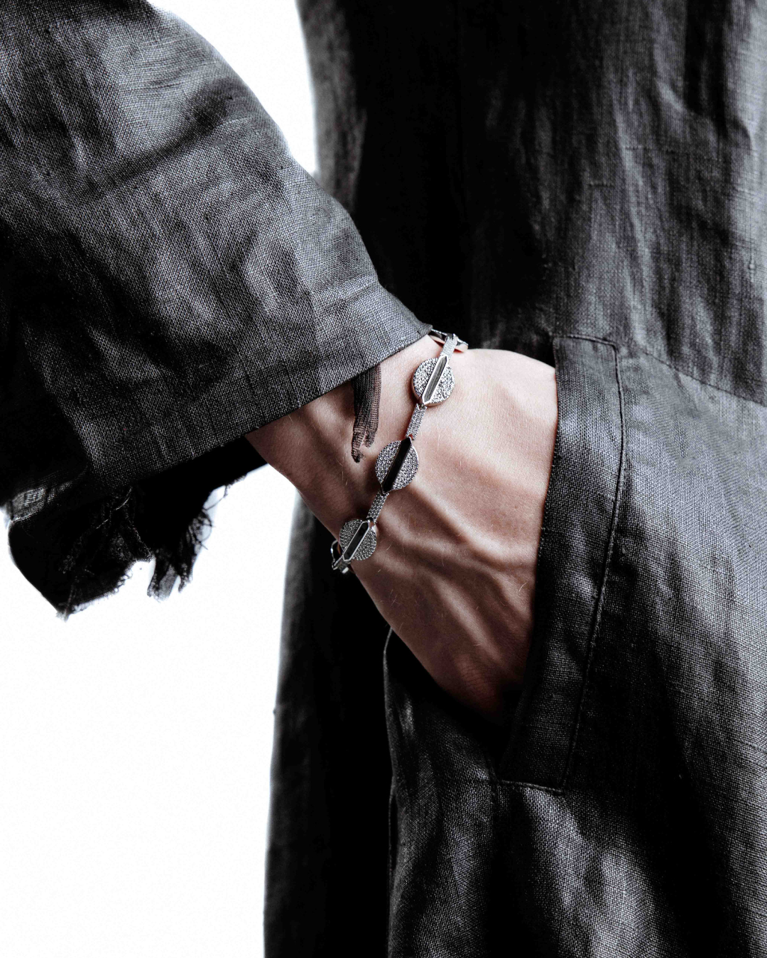DARKAI Coffee Wire Bracelet Male Model Picture