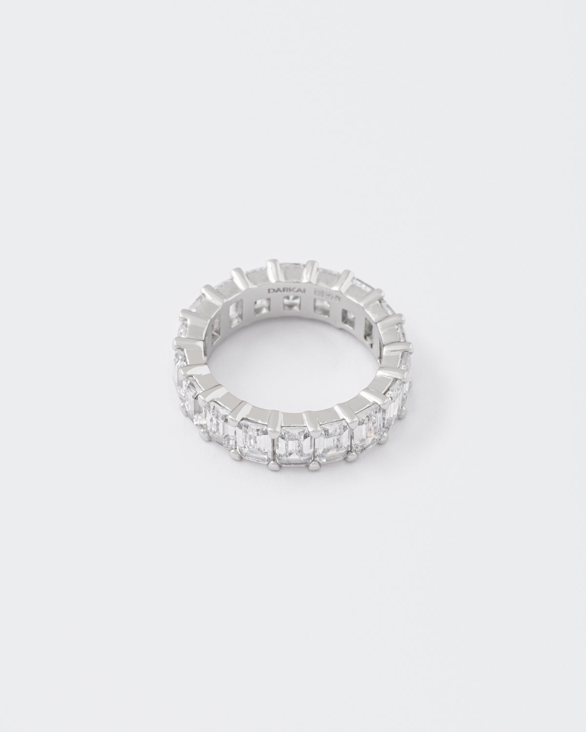 DARKAI Tennis Emerald Ring Detail Picture