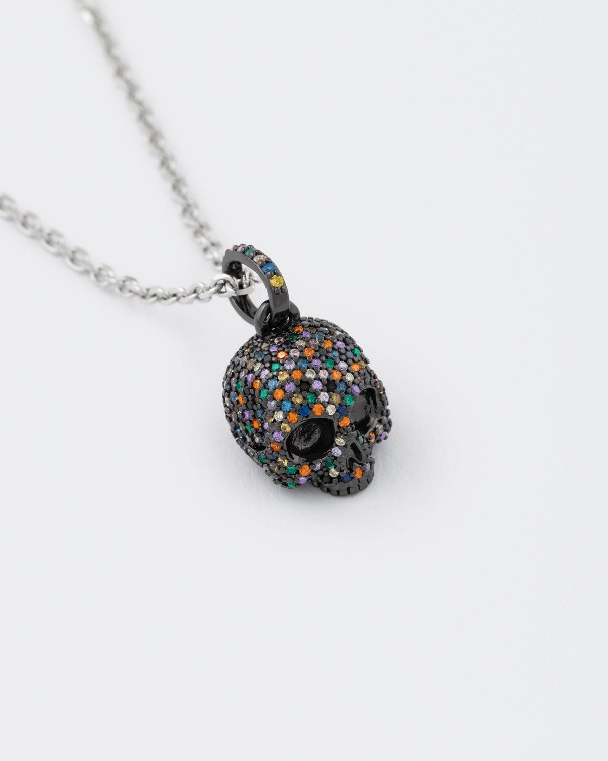 DARKAI Rainbow Skull Necklace Detail