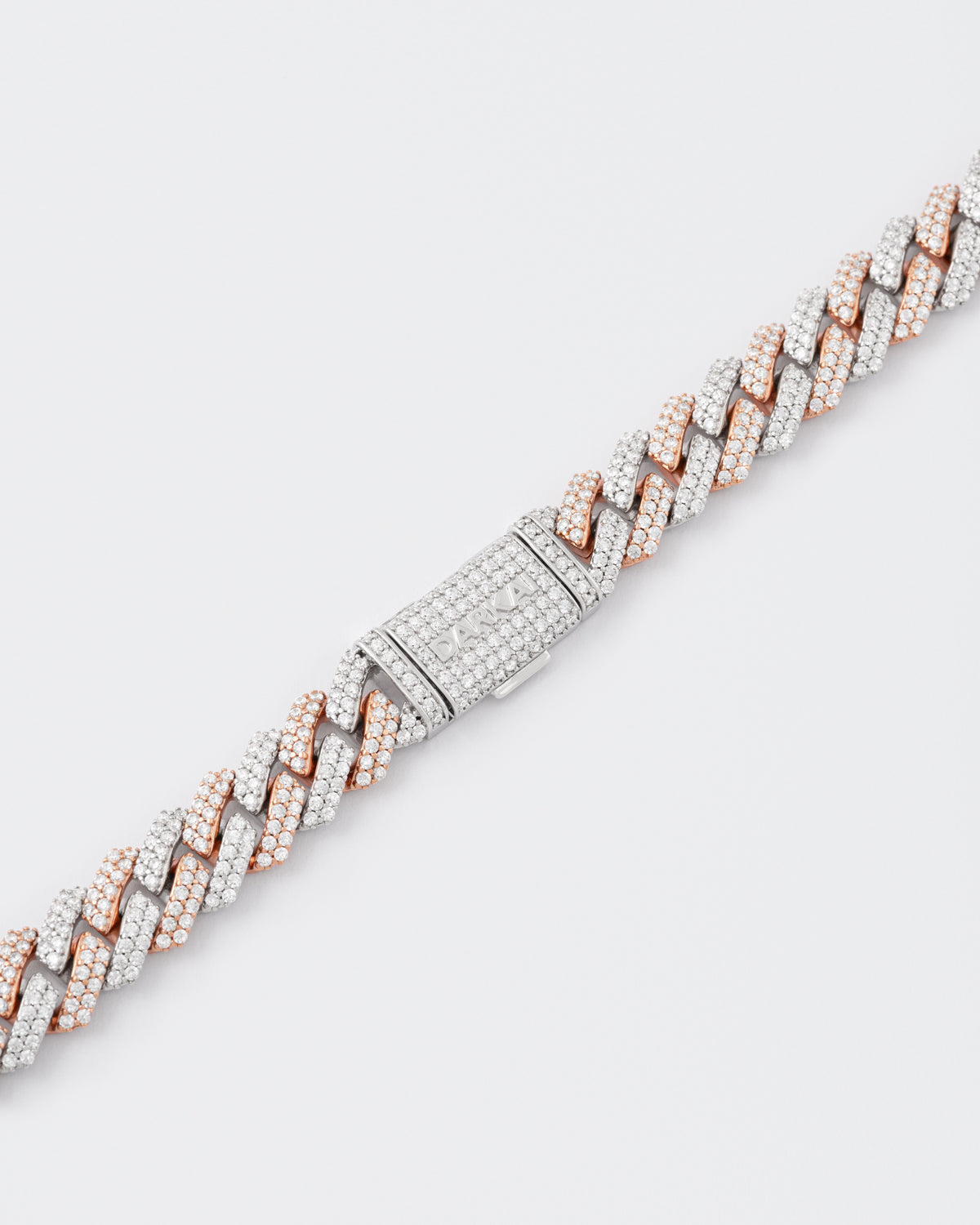 DARKAI Mini Prong Pavé Two-Tone Bracelet Detail Picture