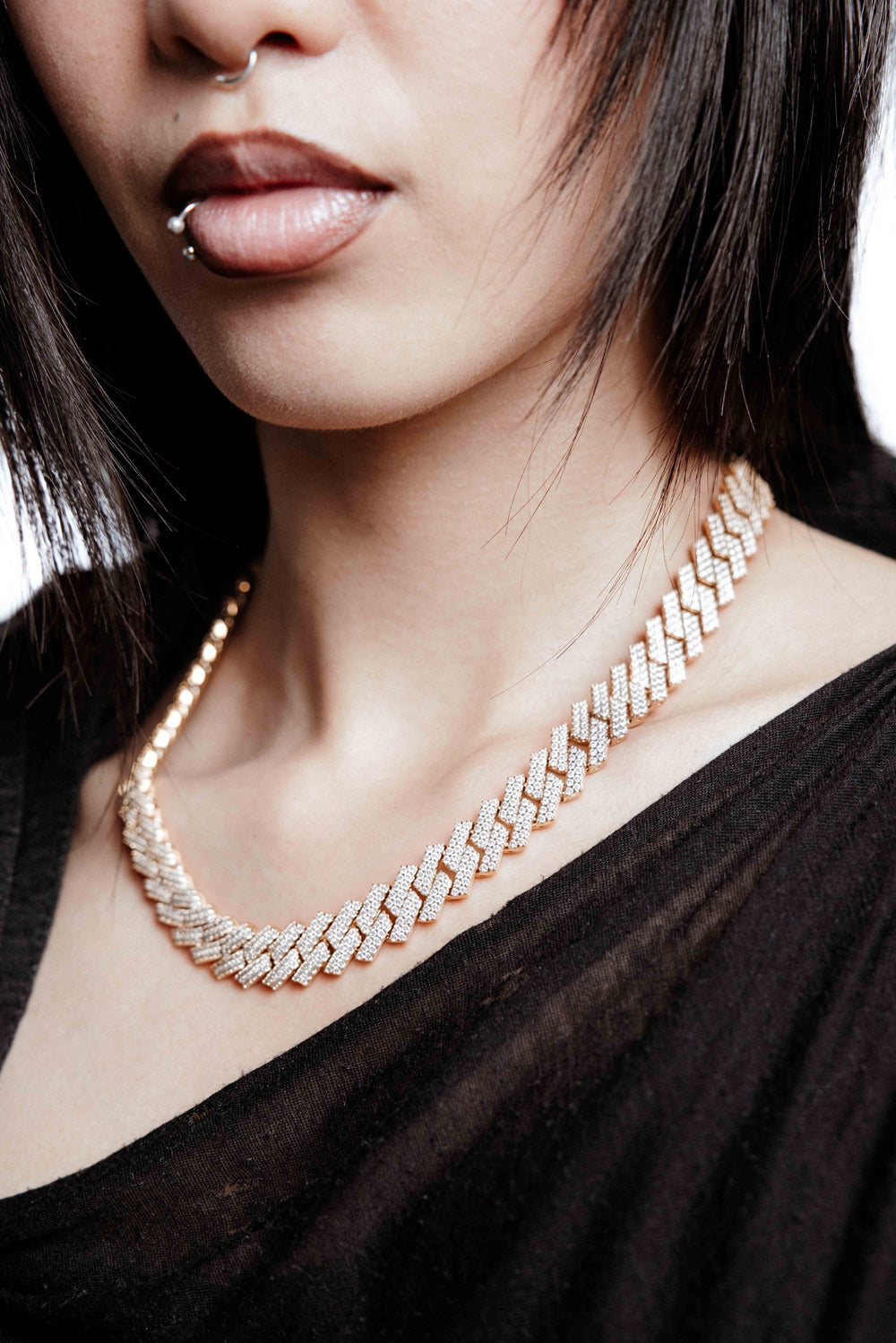 DARKAI Fine Jewelry White Rose Prong Pavé Necklace on Female Model