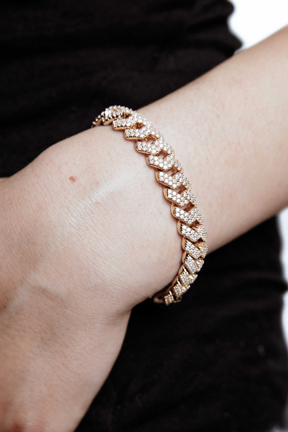 DARKAI Fine Jewelry Yellow Mini Prong Pavé Bracelet Picture