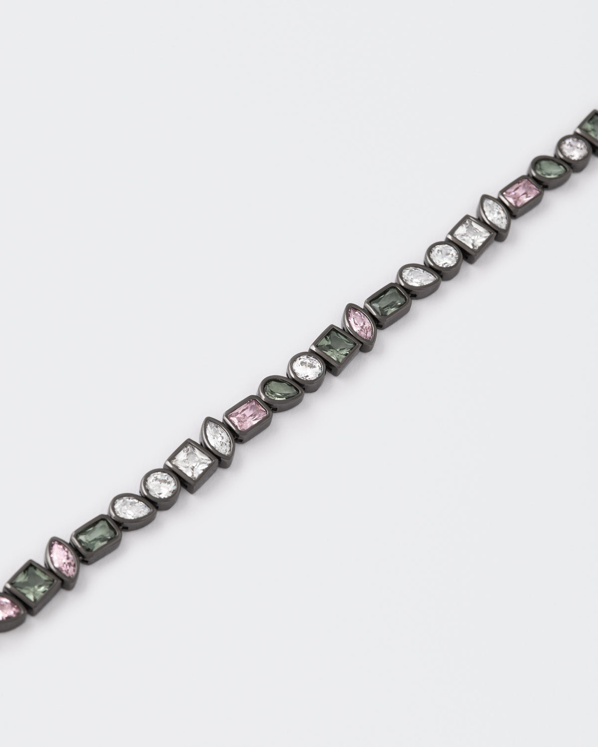 DARKAI Mixed Bezels Selva Bracelet Stones Picture