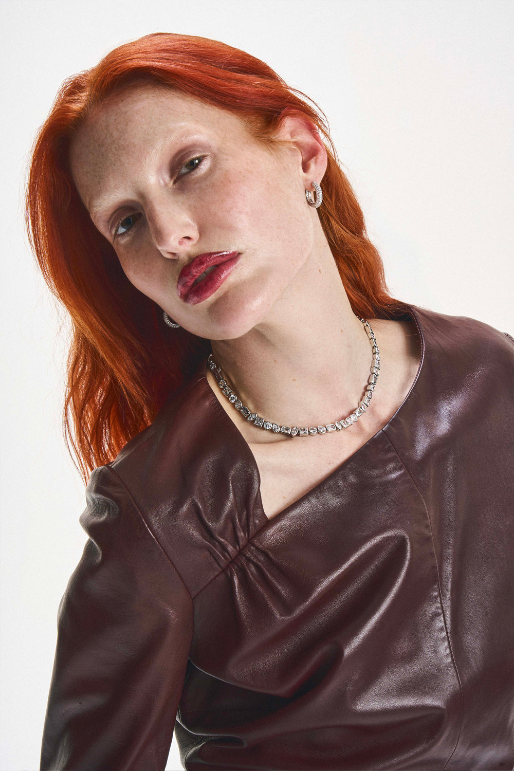DARKAI Mixed Bezels Necklace on Female Model