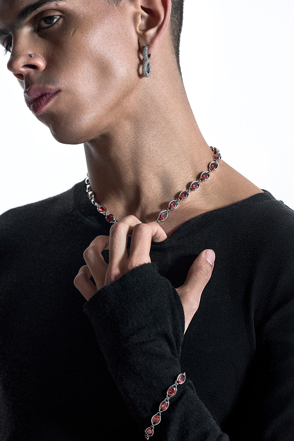 DARKAI Anchor Red Necklace Product Picture